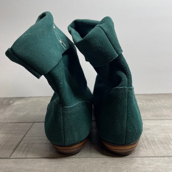 Vintage Hunter Green Suede Leather Point Toe Stud Peter Pan Ankle Boots sz 6 7 - Picture 5 of 10